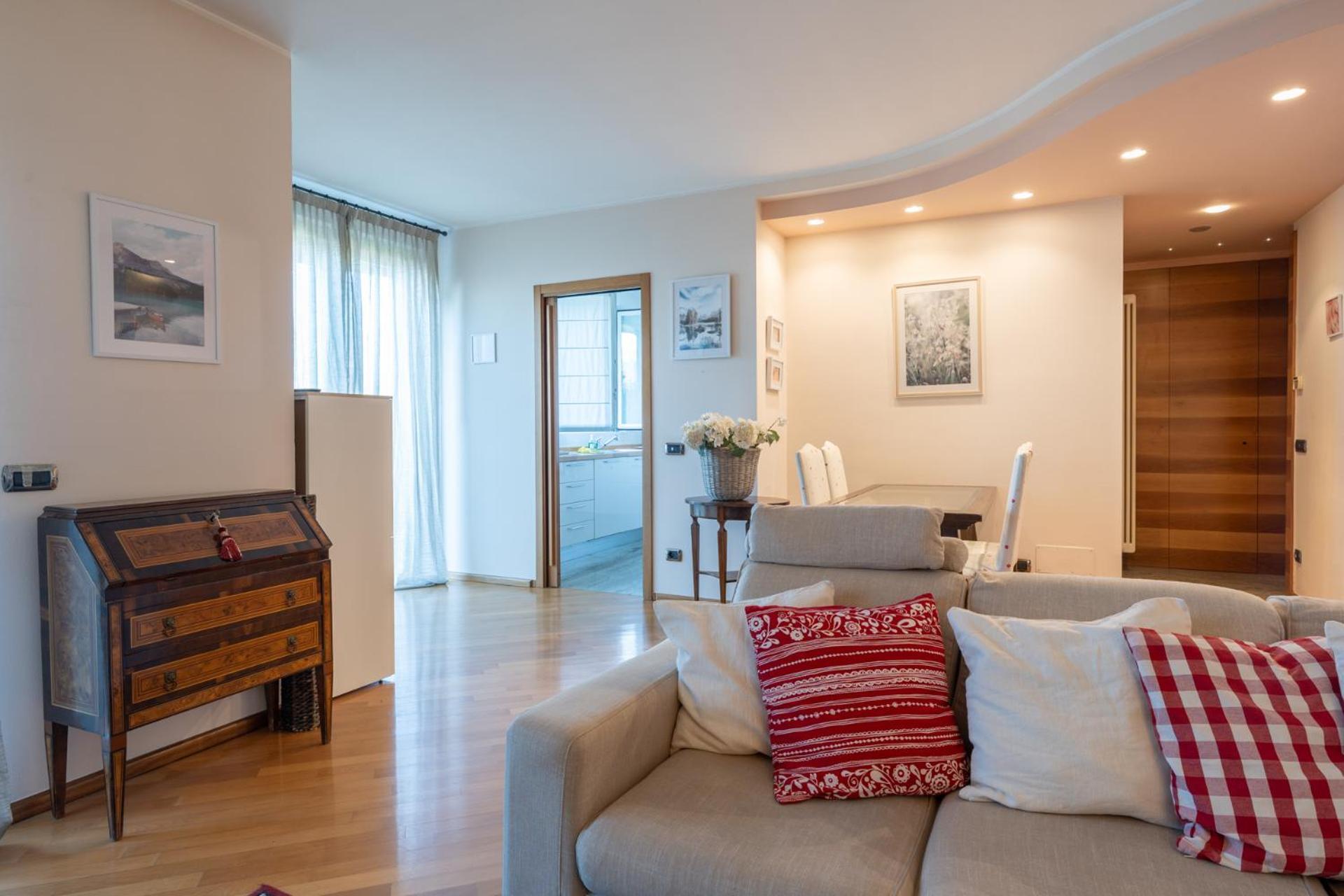 Como Lake - Apartment In Residence 5 Minutes From Lecco Center Galbiate Kültér fotó